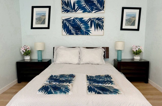 Charming Ocean Beach 2BR