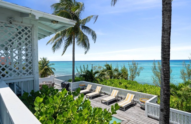 Charming Oceanview Home with Private Pool