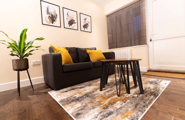 Charming One Bedroom Apartment