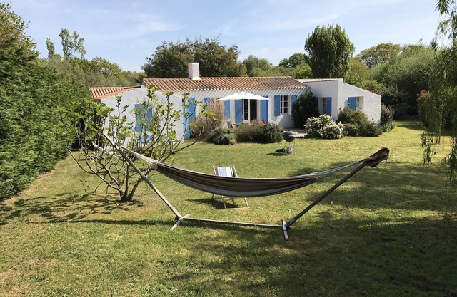 Encantadora casa tranquila entre el puerto y St Sauveur