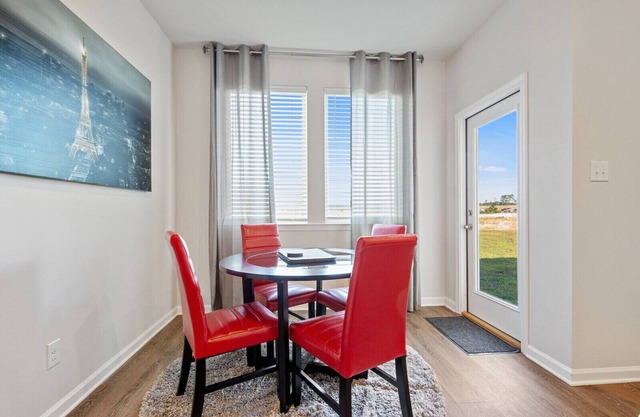 Charming Retreat 30 Minutes from Vibrant New Orleans - Ideal Short-Term Rental!