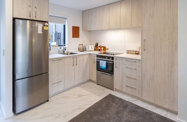 Charming Riccarton Abode 2Bed w/Garage