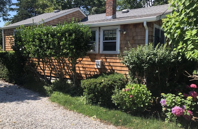 Charming Southampton Village Cottage