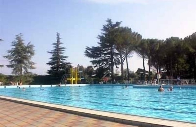 El centro de Sansepolcro amplio jardín Apartamento delante de las paredes antiguas