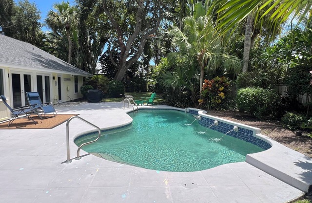 Charming 3-bedroom 2-bath house in serene Vero Beach's Orchid Island