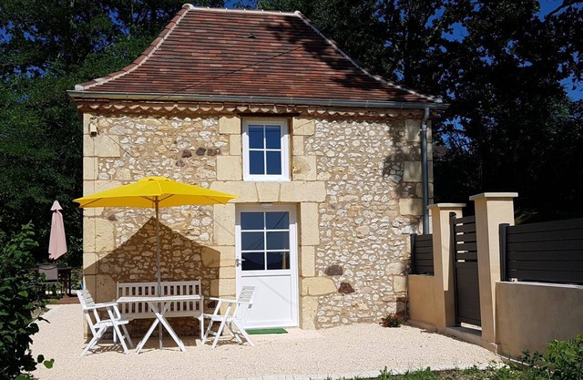 Casa rústica con jacuzzi y bicicletas en la Vallée de l'Homme