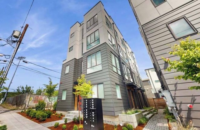 Charming studio in brilliant Seattle with AC