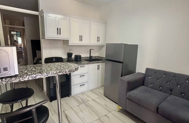 Charming studio in the Heart of Sosua, Facing the pool & at 2 min from the Beach