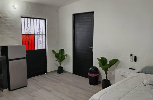 Charming studio in delightful Puerto Vallarta with WiFi, AC
