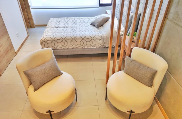 Charming Studio Quito Carolina Coliving Ecuador