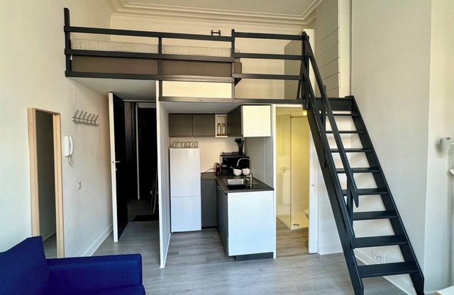 Charming studio with a mezzanine bedroom