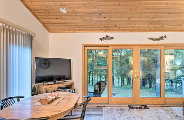 Charming Thompsonville Home w/ On-site River!