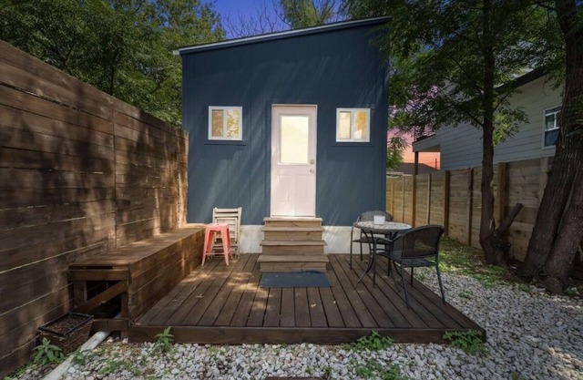 Charming Tiny Home Retreat!