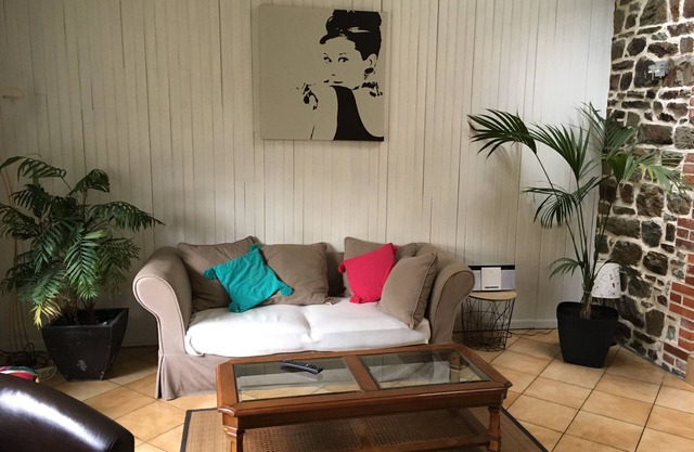 Charming town house a few miles from the beach