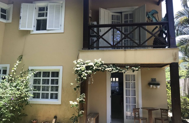 casa en venta en condominio cerrado