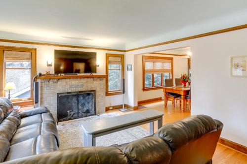 Charming Tudor-Style Rental Near Green Lake!