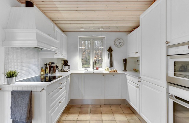 Alojamiento de 4 habitaciones en Stouby
