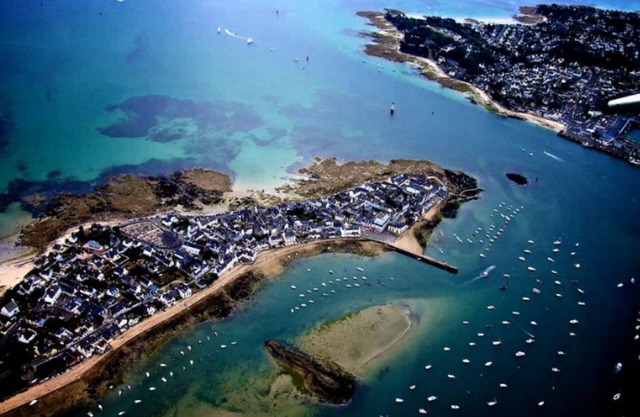 Encantadora villa junto al mar