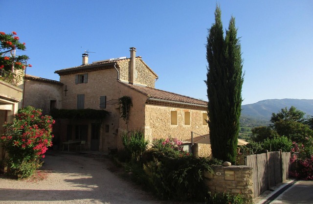 Charming village house near Bédoin, at the foot of Mont Ventoux