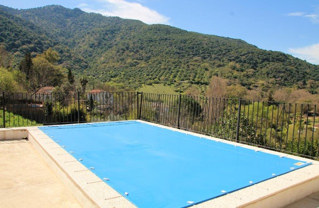 Charming Villa in Benamahoma + Pool