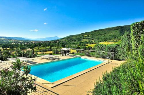 Charming villa in Nocera Umbra with private pool