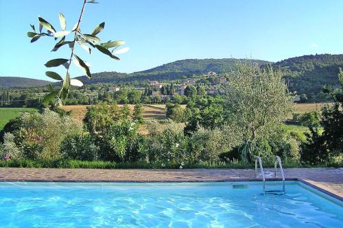 Charming Villa in Tuscany with Pool & Views