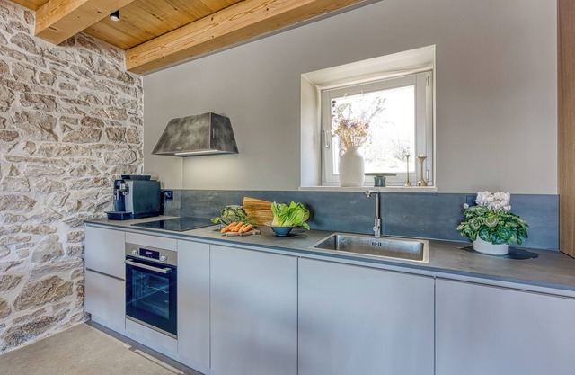 Charming villa in wonderful Šumber with WiFi, AC