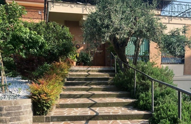 Charming villa near Rome, 1