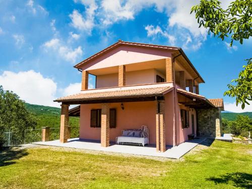 Charming Villa with Pool