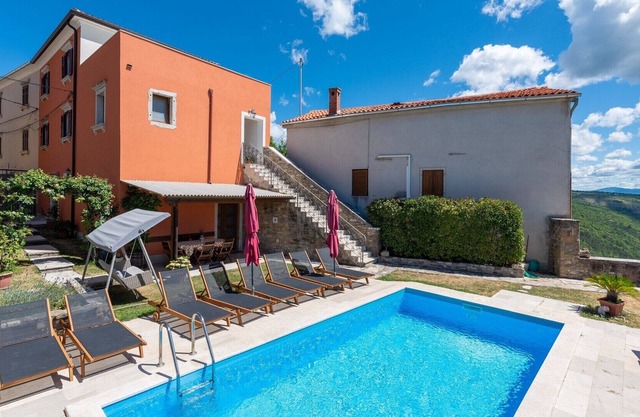 Villa Letizia / Lovely Villa Letizia in northern Istria