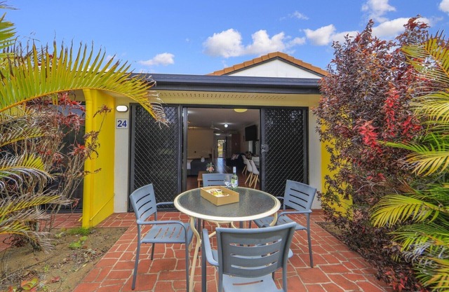 Charming villa located in heart of the Coral Cove Golf Resort