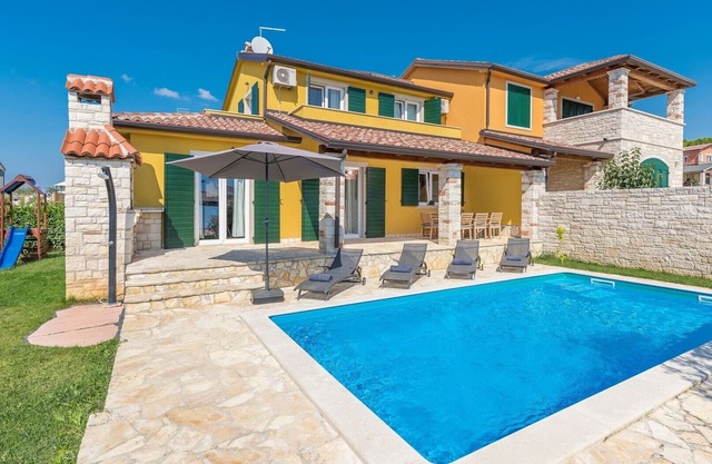 Villa Maria Villanova / Beautiful Villa Maria Villanova, Istria