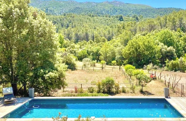 Villa piscina vistas panorámicas a Sainte-Victoire, Cerca lago y Aix-en-Provence