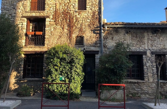 Encantadora casa de pueblo de 128 m2 en alquiler a 5 minutos de Sommières