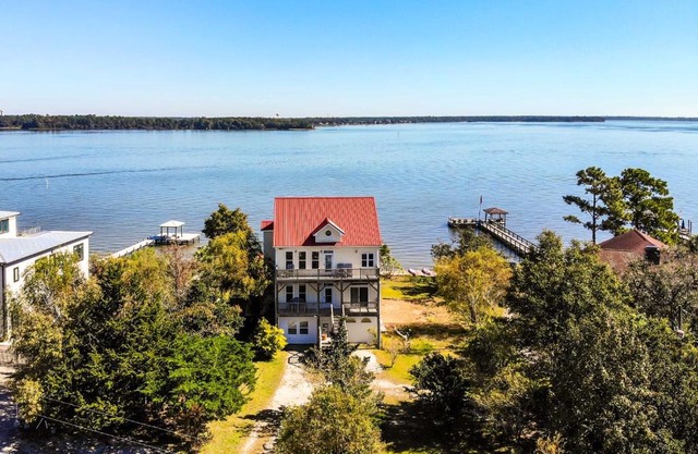 Charming Waterfront Home Fish, Boat and More!
