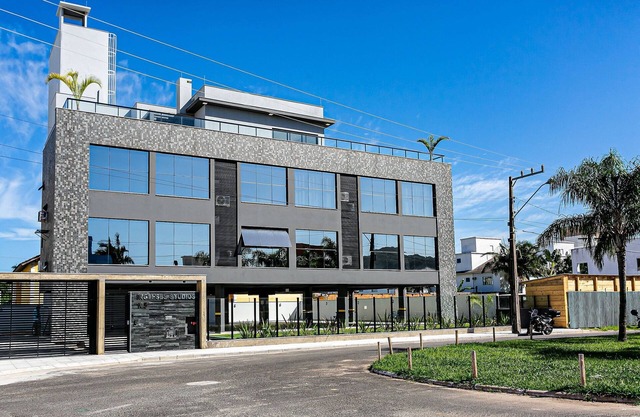 Charmoso Studio p/Familias Prox a Praia Sti102