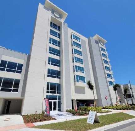 ChartHouse Clearwater Beach Marina Hotel