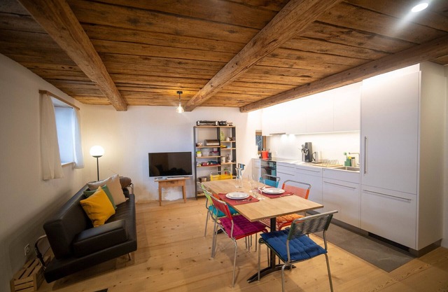 Chasa Bijou: Idyllic 3-room apartment in the quiet mountain village of Ftan
