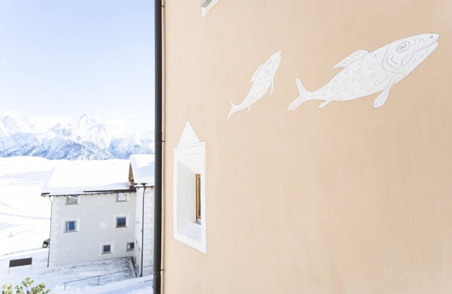 Chasa Fabulusa: Modern 2.5-room apartment in the centre of Ftan