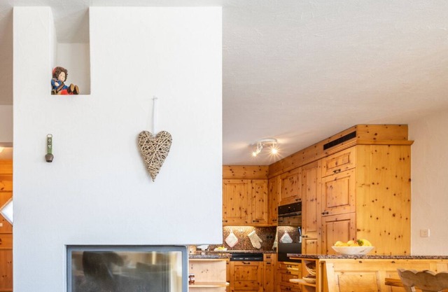 Chasa Munt Plan: Beautiful 3.5 room flat with views of the Lower Engadine Dolomites