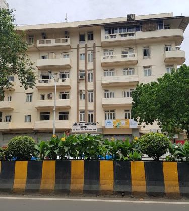 Chateau Windsor Hotel - Marine Drive