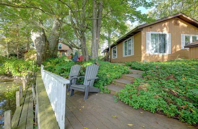 Chautauqua Lake Access: Waterfront Cottage w/ Dock