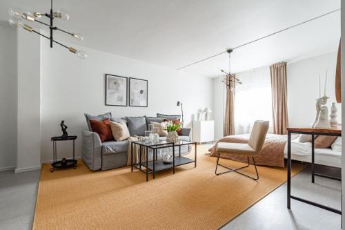 Cheap stay on hip Södermalm - construction work