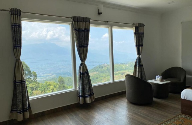 CHEENI HILL RESORTS