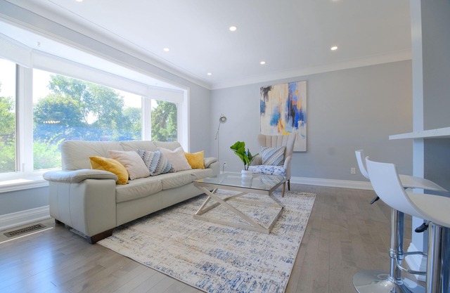 Cheerful 3 bedrooms home near Lake Burlington