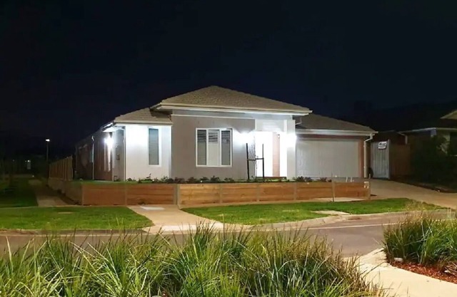 Cheerful 4 Bedroom Home In a Pleasing Location