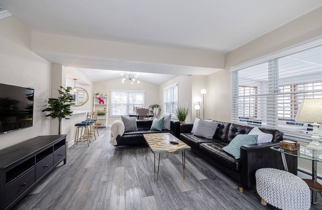 Cheerful Home by Allianz Field w/ Patio & Parking