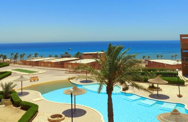 Cheerful Villa - Romance Resort