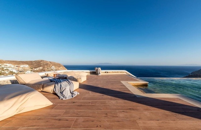 Chef included by Fantasia Villas: Elia Villas 20 bedrooms