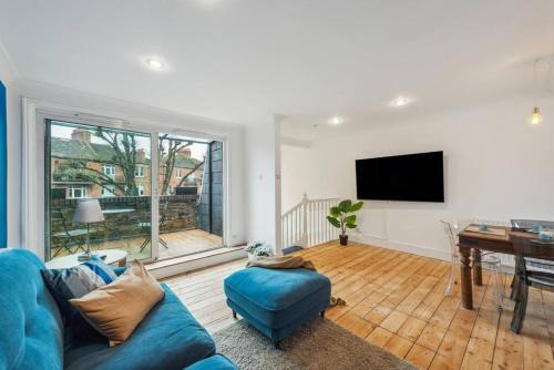 Chelsea Superior Apartment - 10 Minutes from Stadium